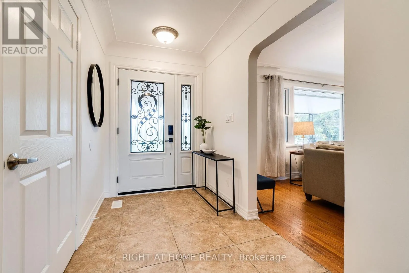 435 PARKSIDE DRIVE