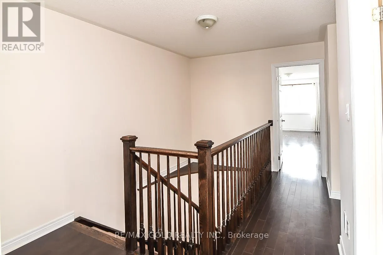 6 KEITH CRESCENT