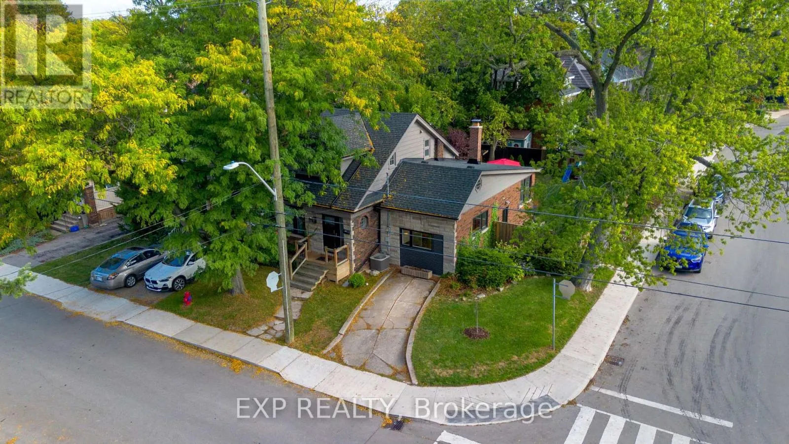 44 PAISLEY AVENUE N