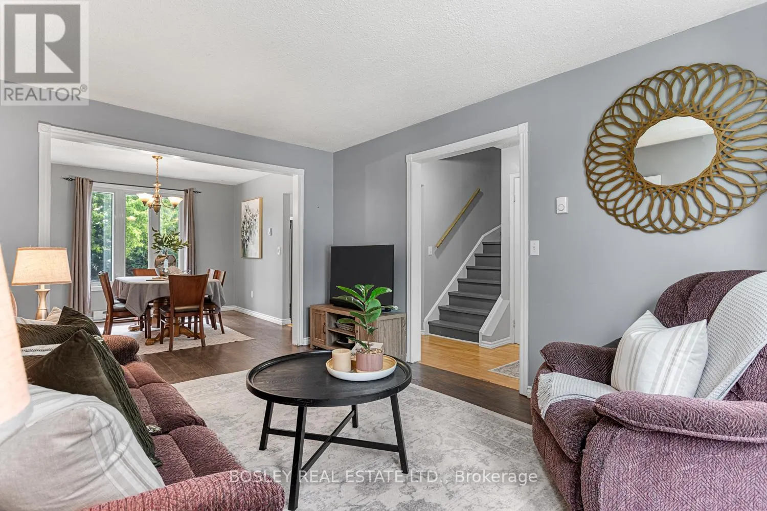 687 MACKECHNIE CRESCENT