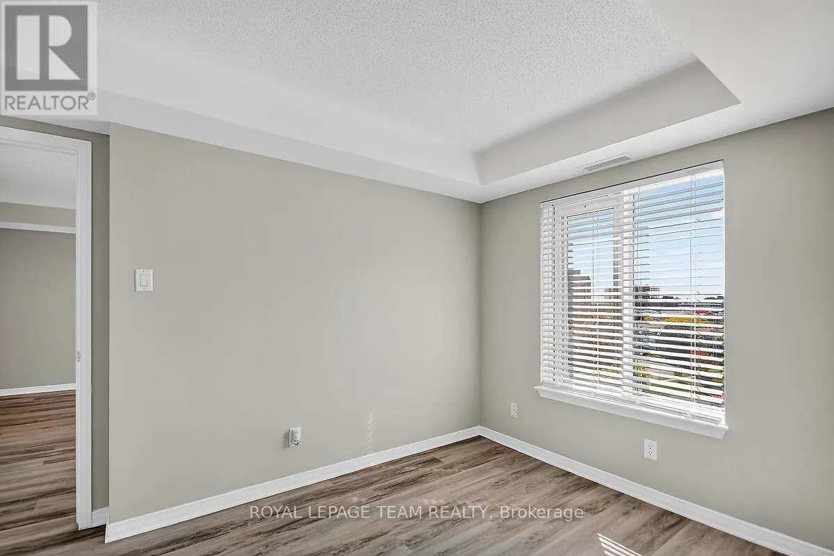 8F - 310 CENTRAL PARK DRIVE