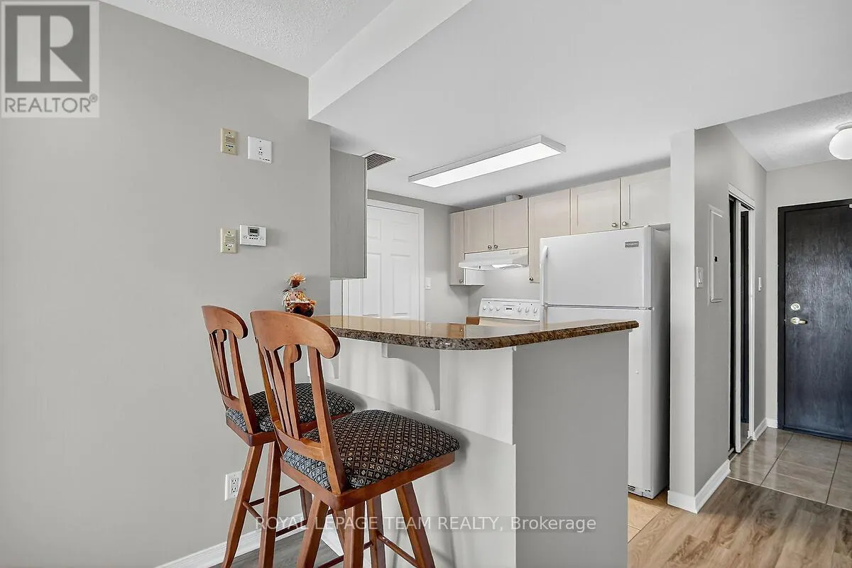 8F - 310 CENTRAL PARK DRIVE