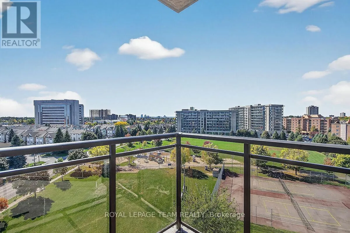 8F - 310 CENTRAL PARK DRIVE