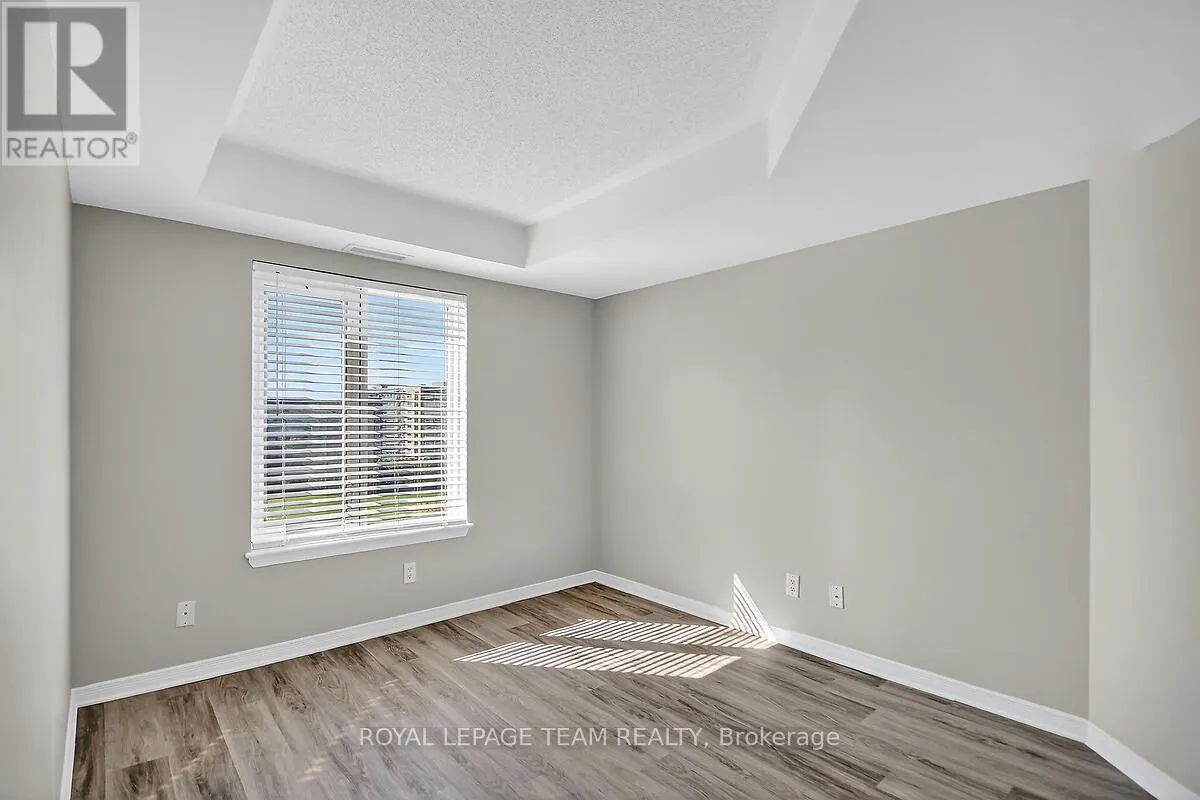 8F - 310 CENTRAL PARK DRIVE