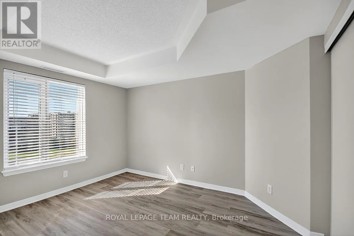8F - 310 CENTRAL PARK DRIVE