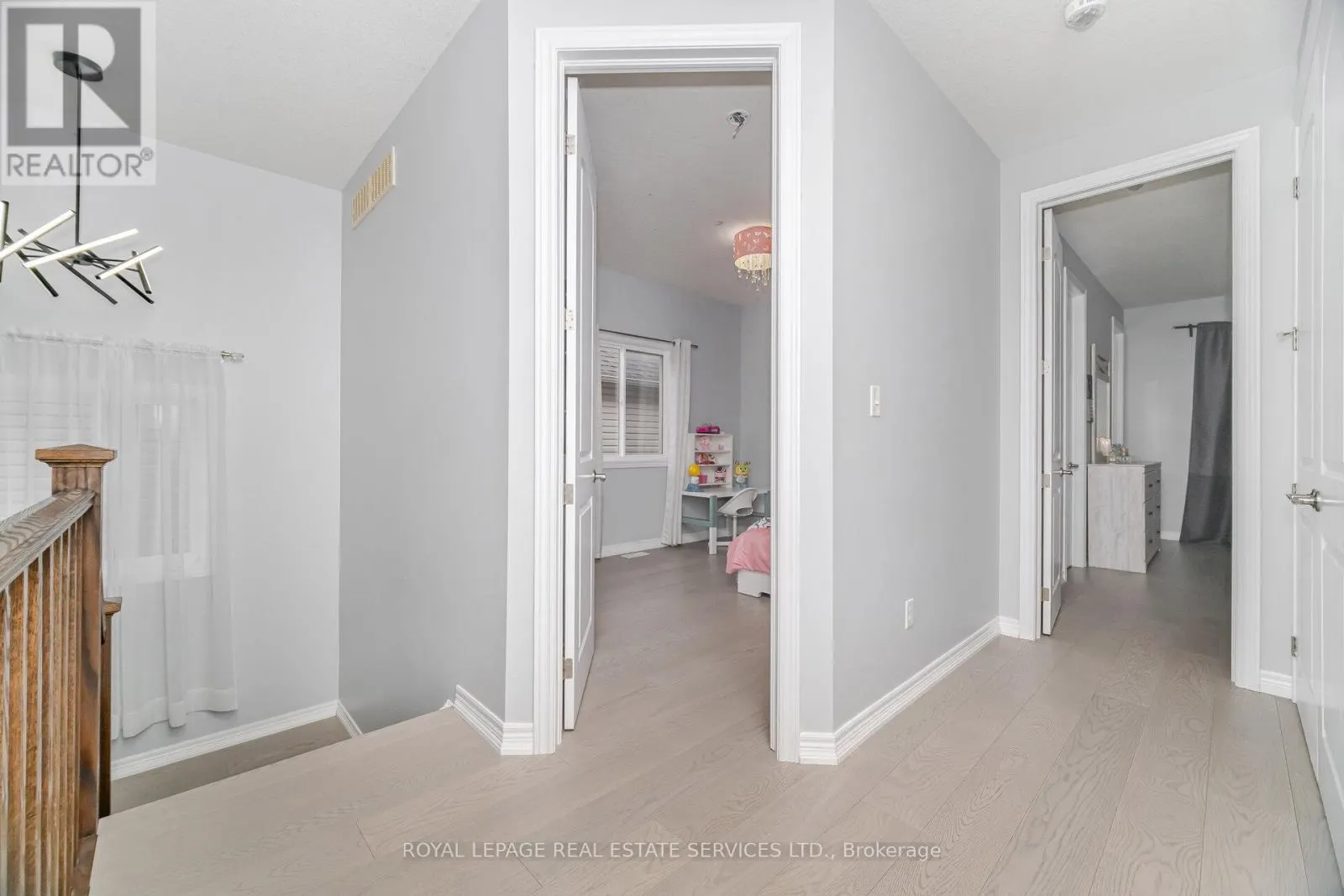80 SPARROW AVENUE