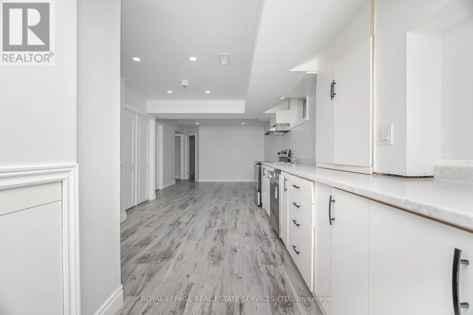 80 SPARROW AVENUE