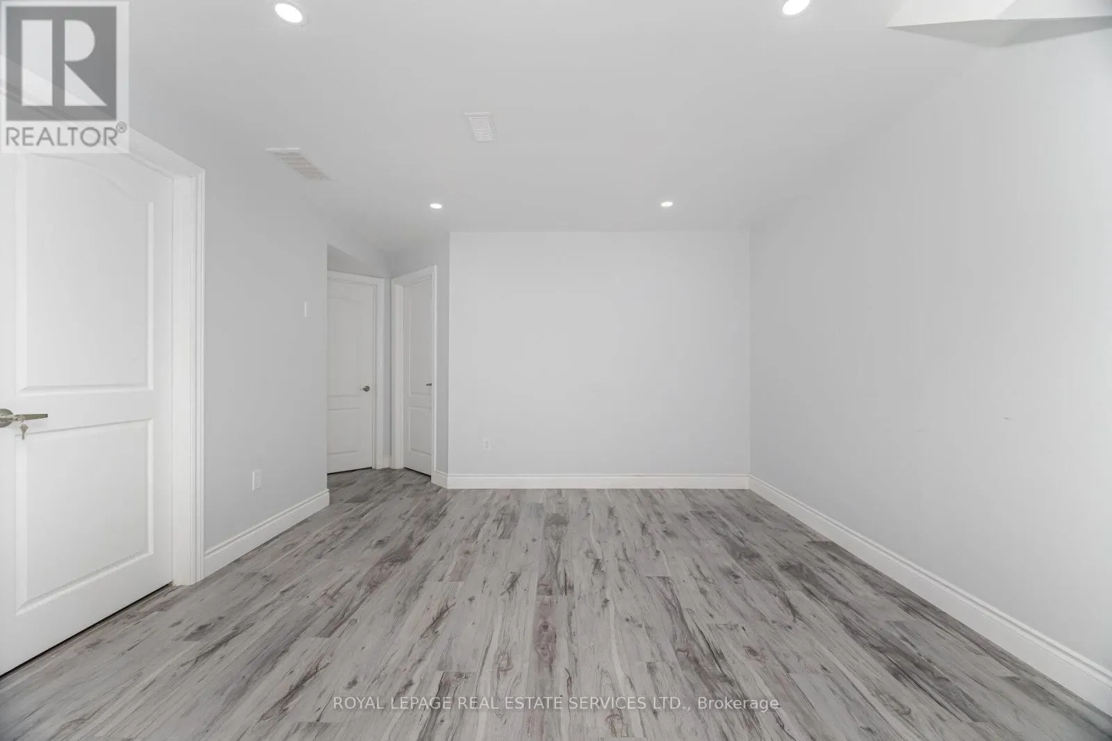 80 SPARROW AVENUE