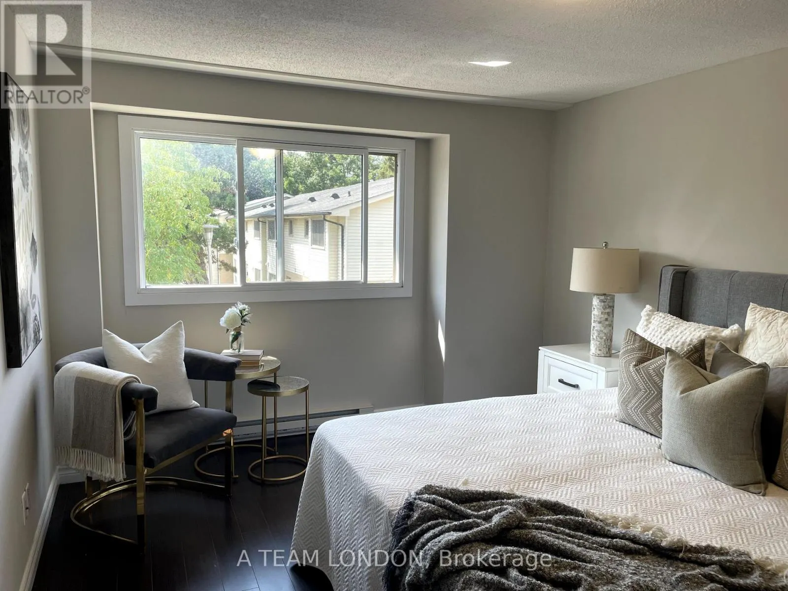 44 - 355 SANDRINGHAM CRESCENT, #44