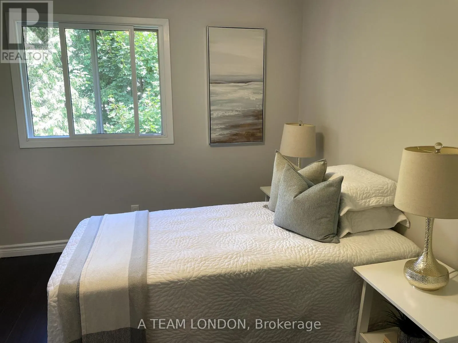 44 - 355 SANDRINGHAM CRESCENT, #44