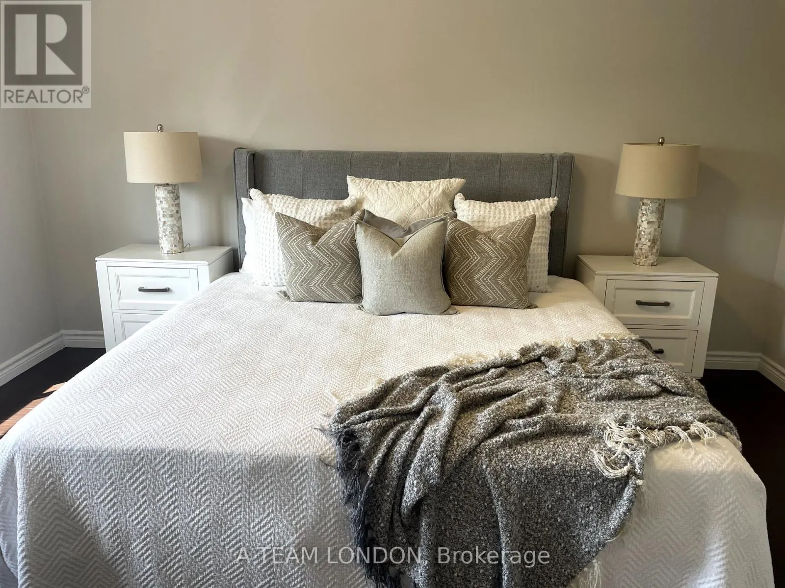 44 - 355 SANDRINGHAM CRESCENT, #44