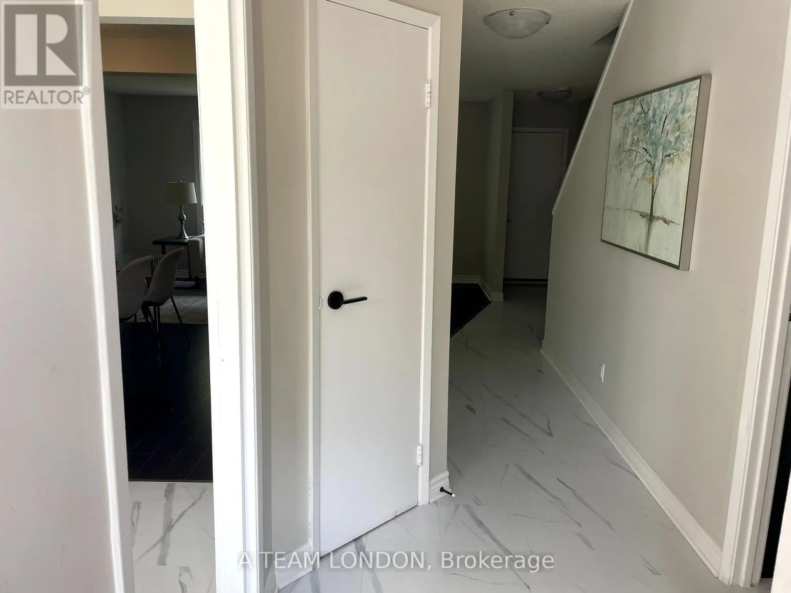 44 - 355 SANDRINGHAM CRESCENT, #44