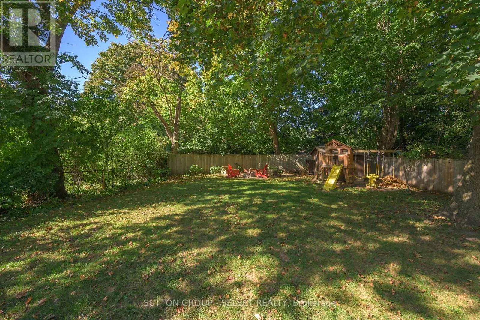 469 RIVERSIDE DRIVE