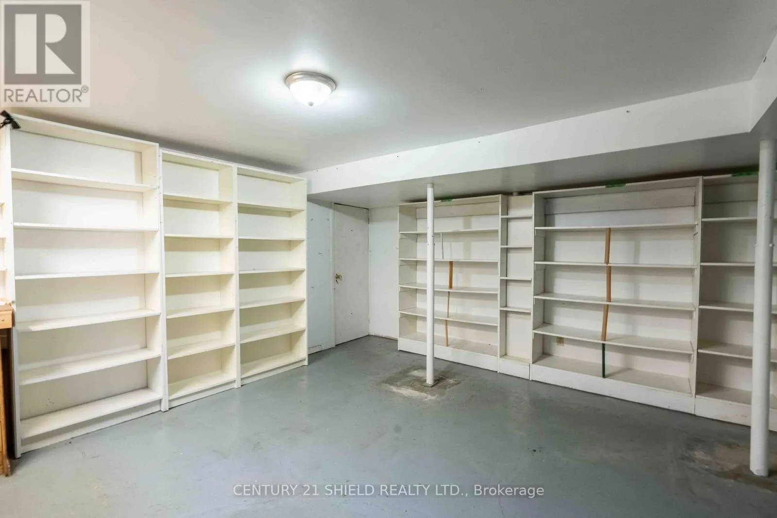 315 ELEVENTH STREET E