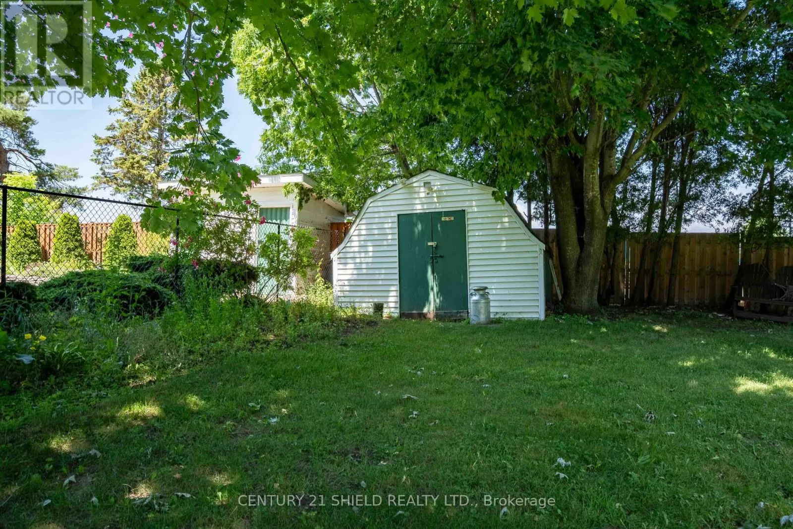 315 ELEVENTH STREET E