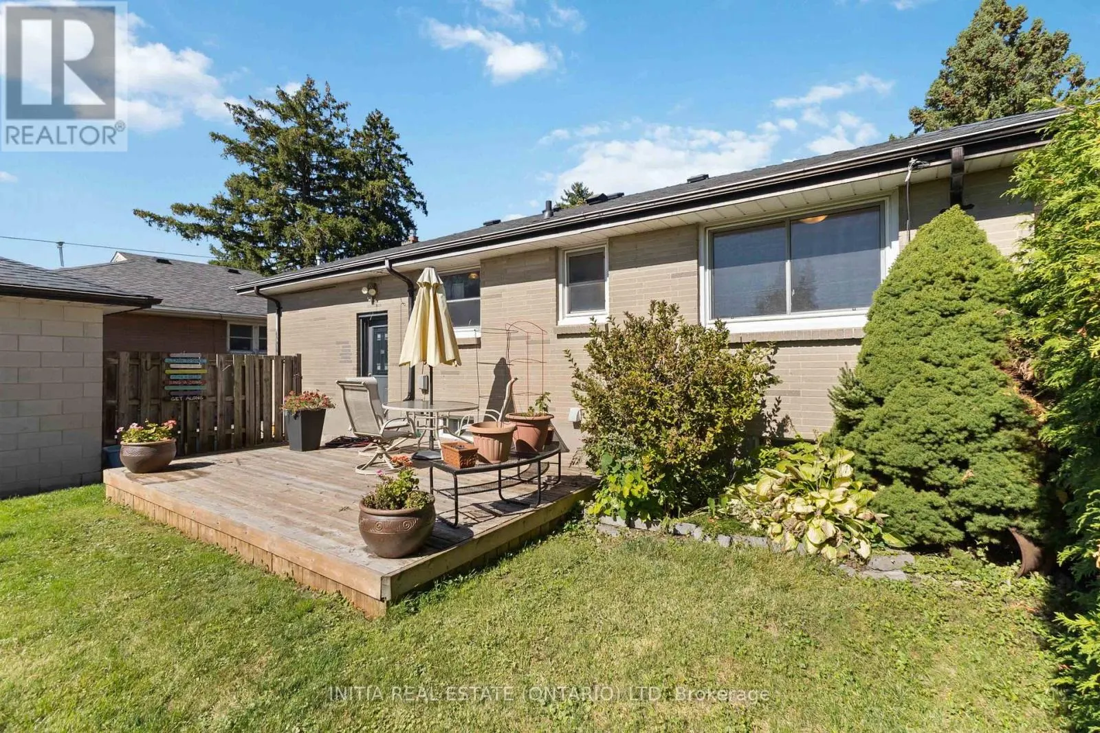 1803 WHITEHALL DRIVE