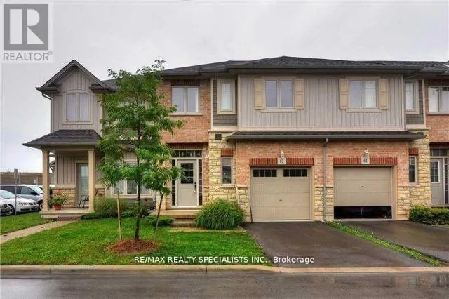 62 - 8 LAKELAWN ROAD