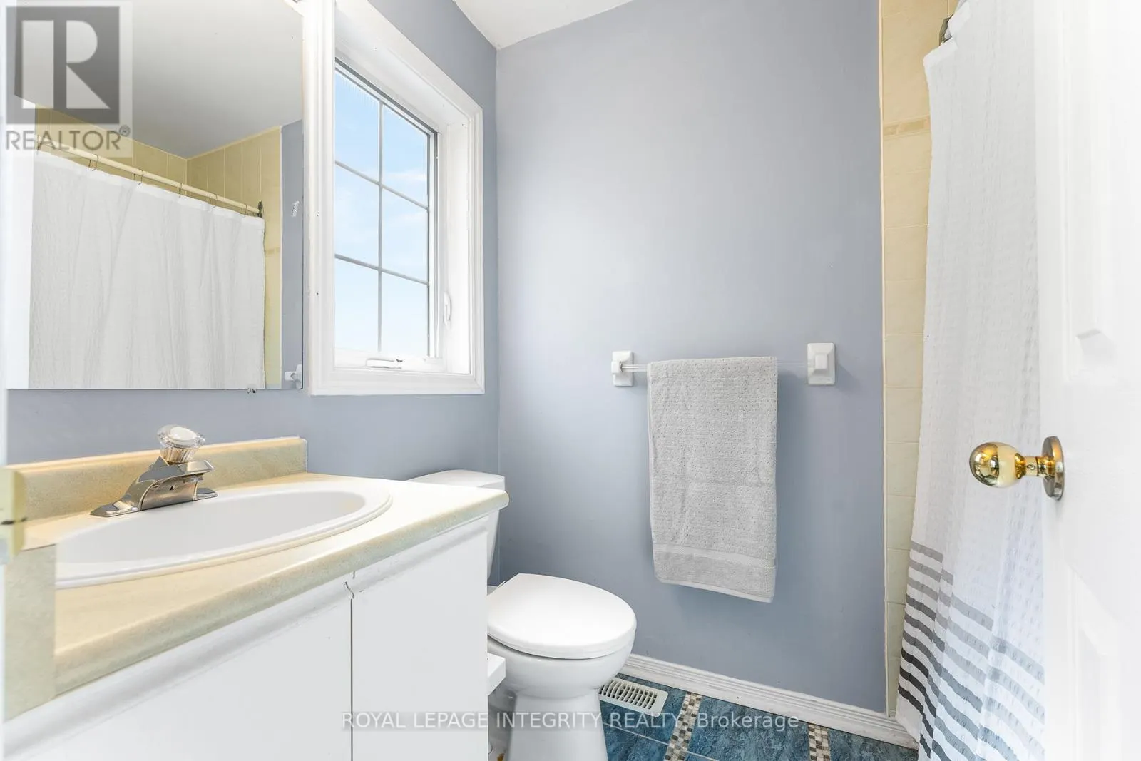 5 BANCHORY CRESCENT