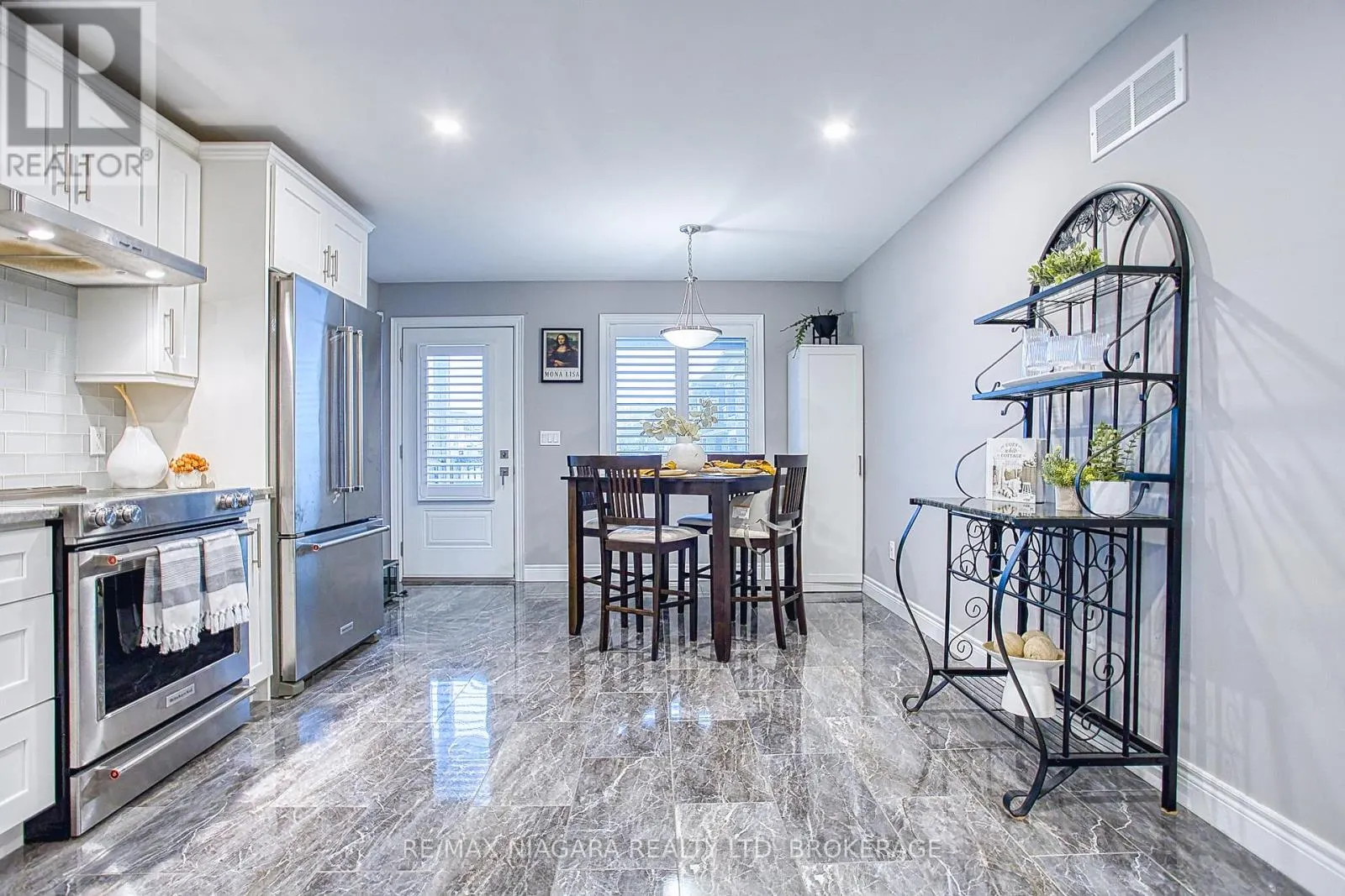 43 SAUER AVENUE