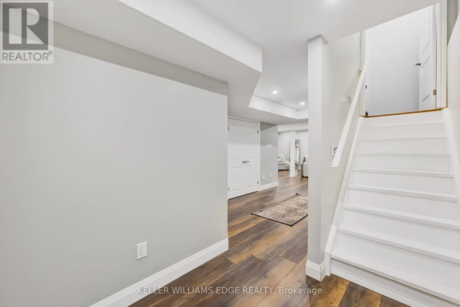 209 ECHOVALLEY DRIVE