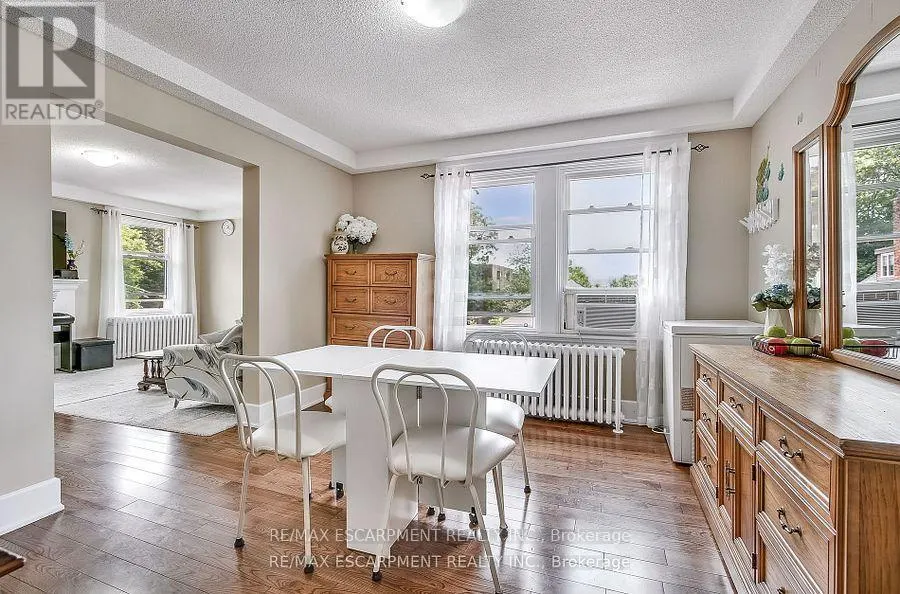 14 - 25 MOUNTWOOD DRIVE