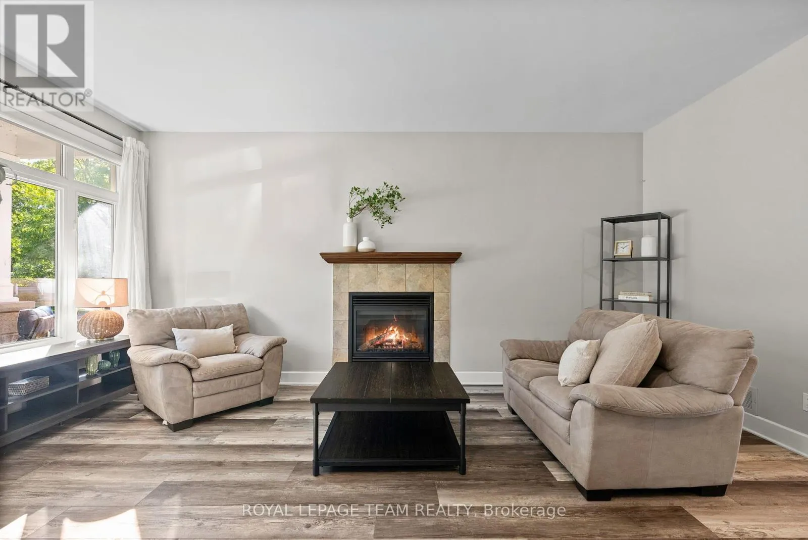 165 BONNYLEY CRESCENT