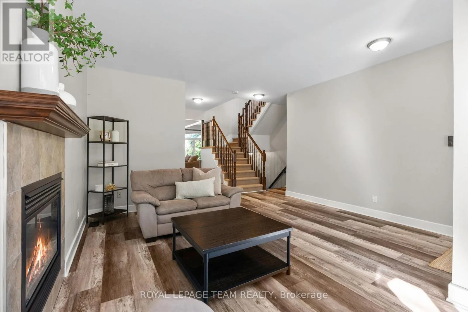165 BONNYLEY CRESCENT
