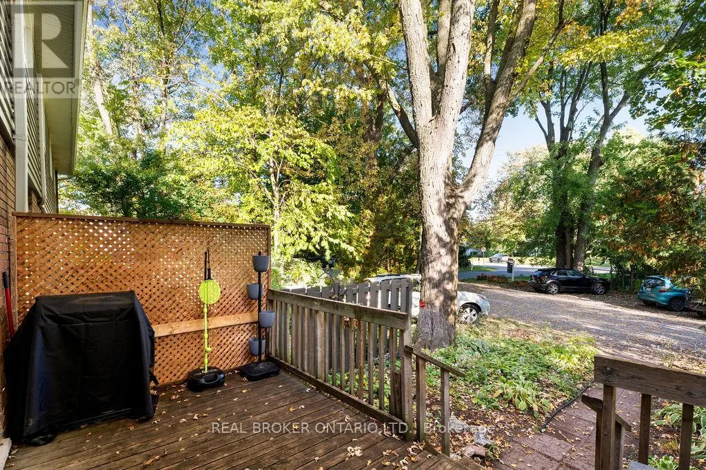 3 - 20 KEMPSTER AVENUE