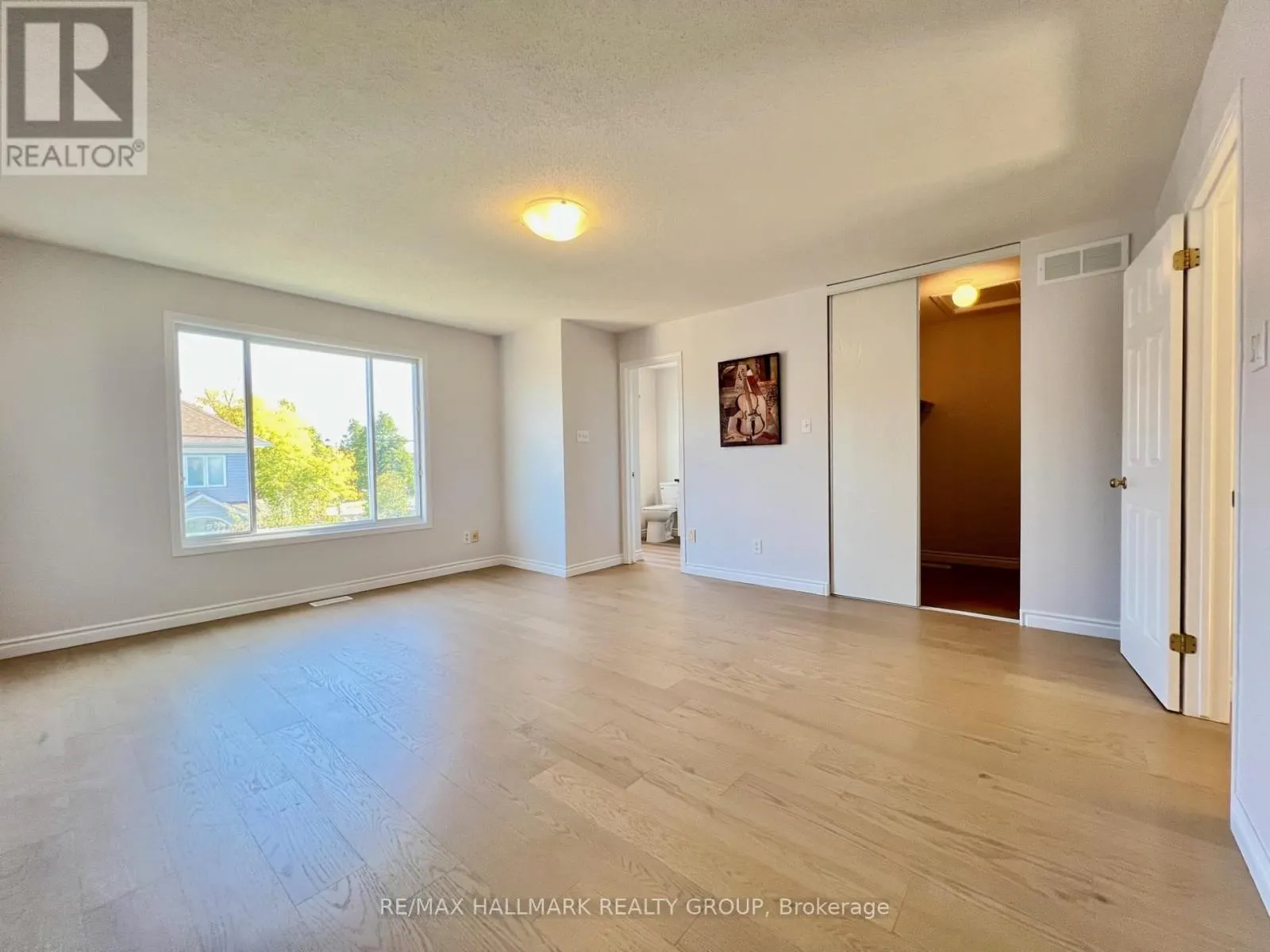 4 VALEMONT ST STREET
