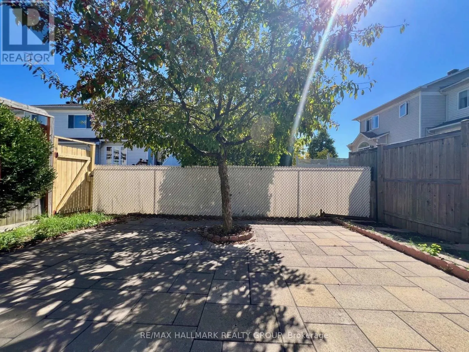 4 VALEMONT ST STREET