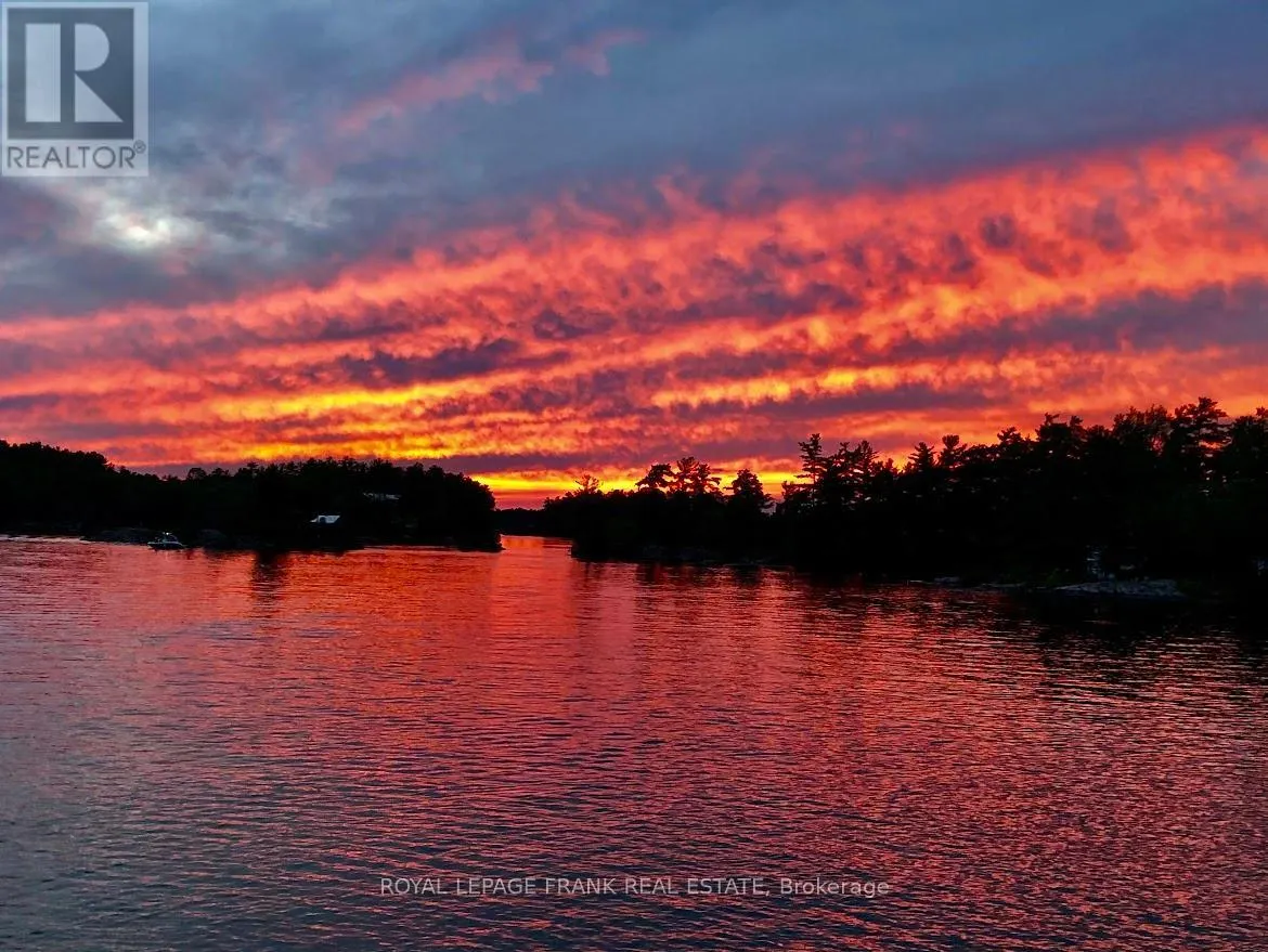 484 JUNIPER ISLAND