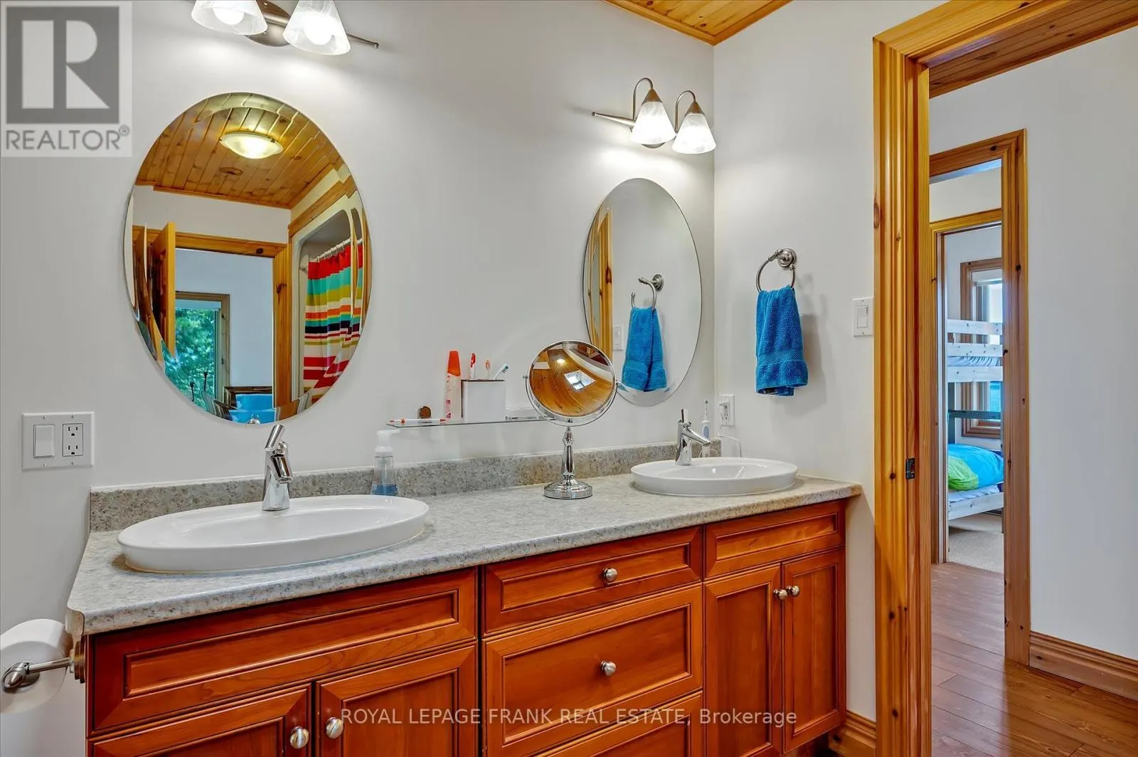 484 JUNIPER ISLAND