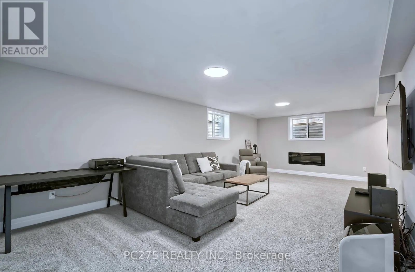 2539 BOND STREET