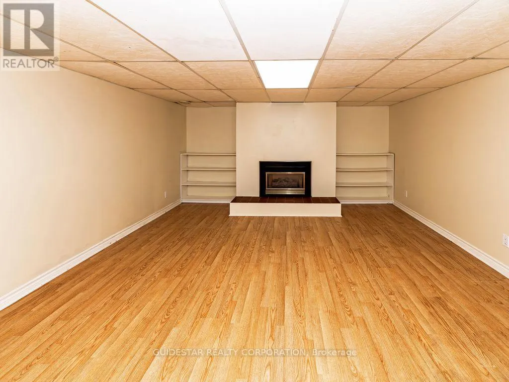 1324 RAINBOW CRESCENT