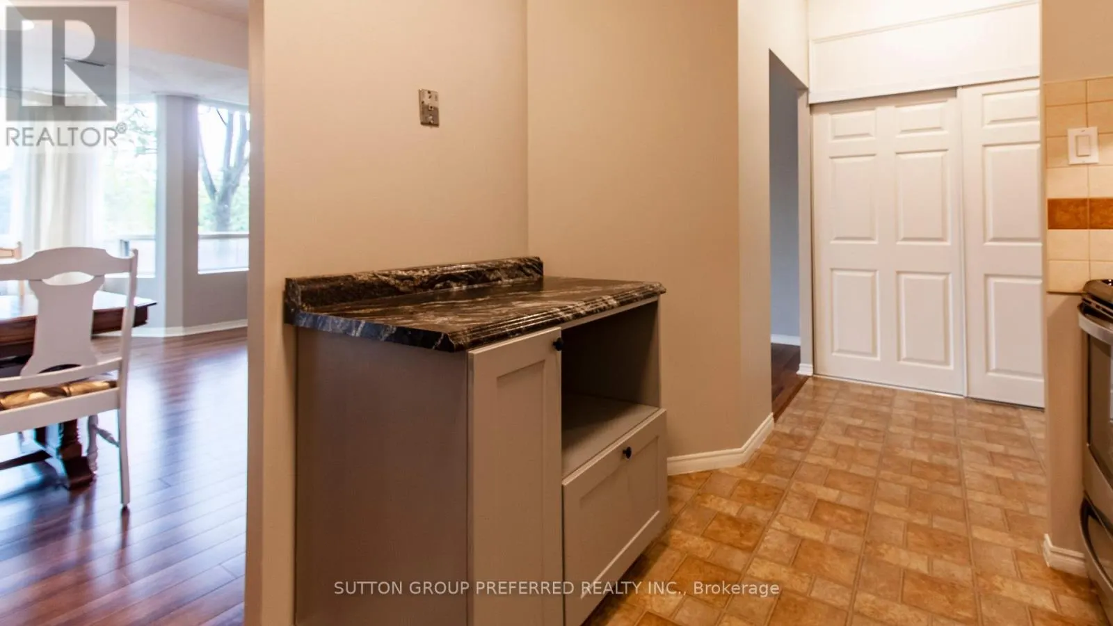 109 - 521 RIVERSIDE DRIVE, #109