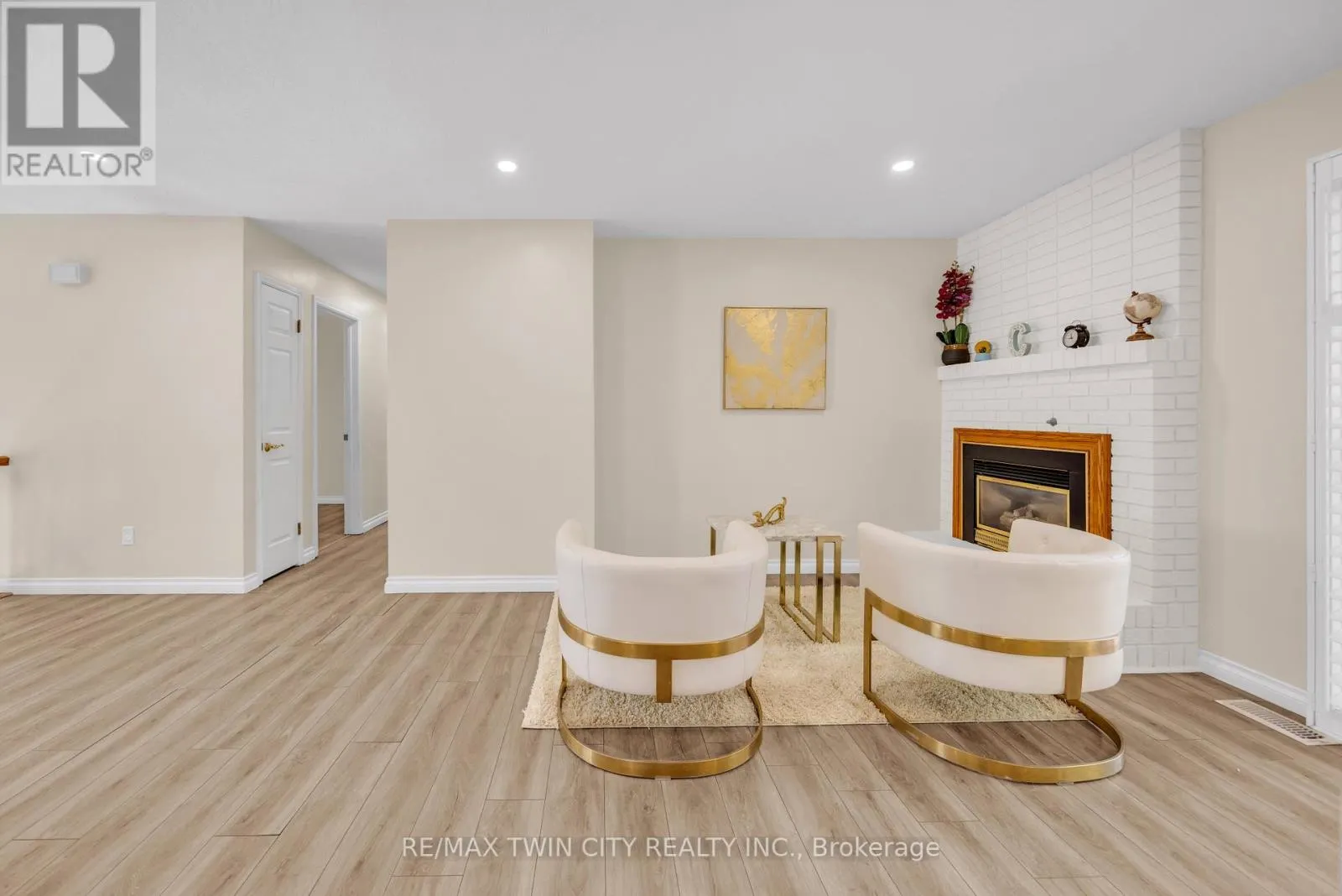 34 GEORGINA STREET