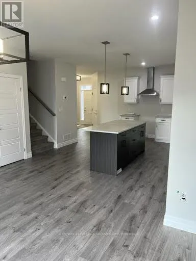 113 MARCONI COURT