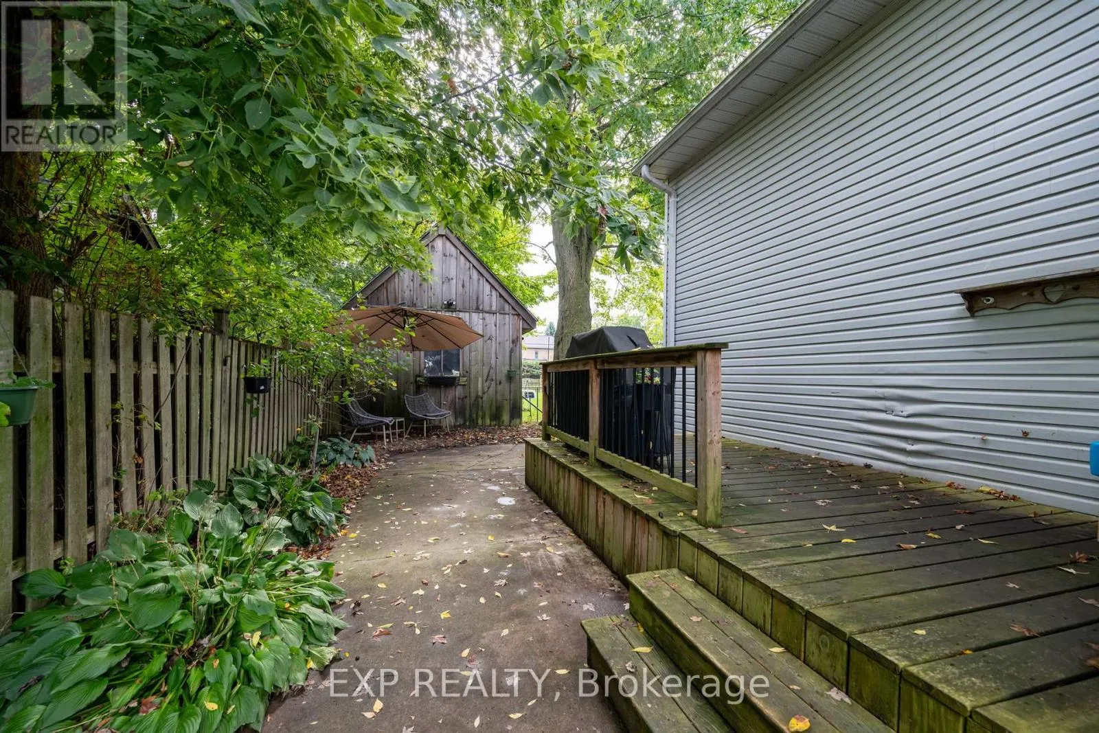 272 MARY STREET