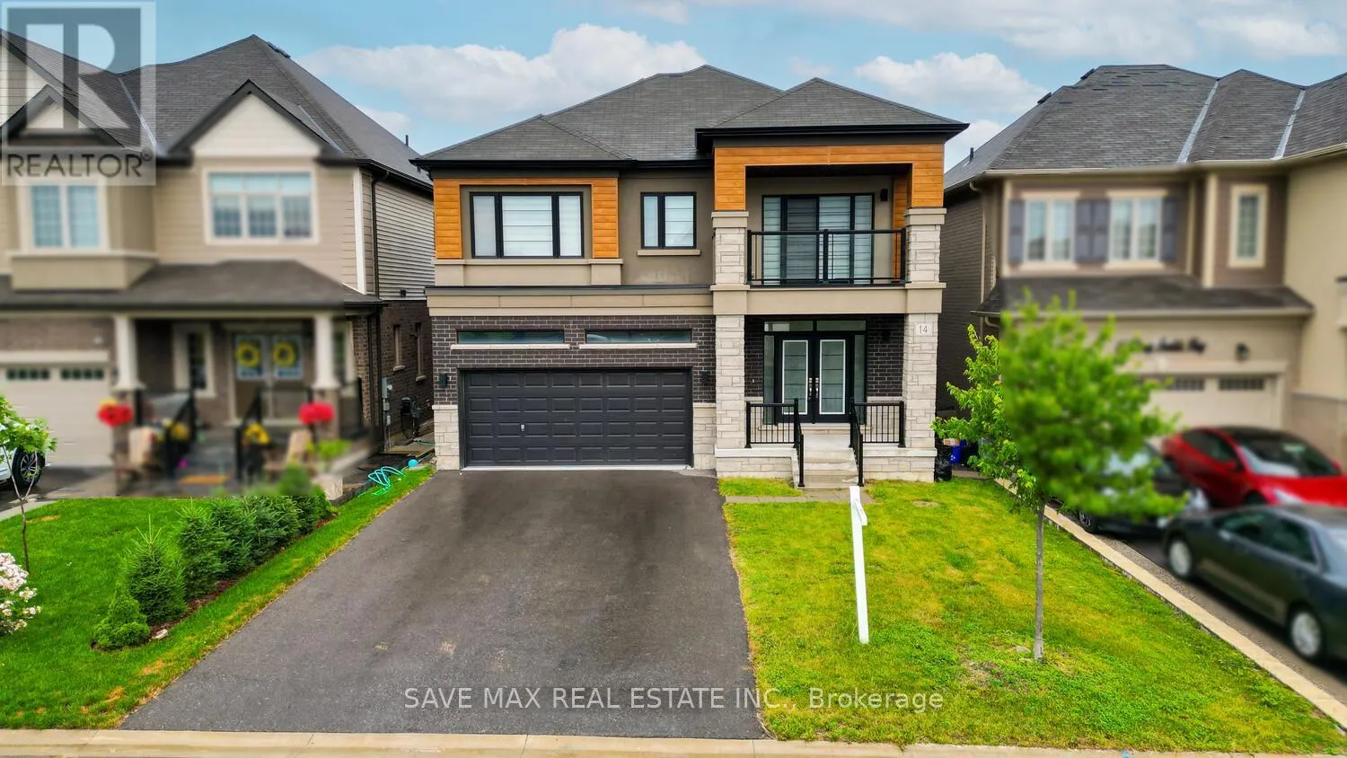 14 DOUG FOULDS WAY