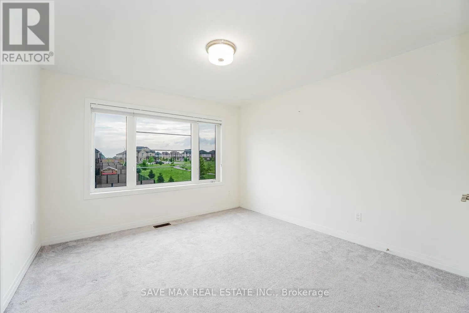 14 DOUG FOULDS WAY