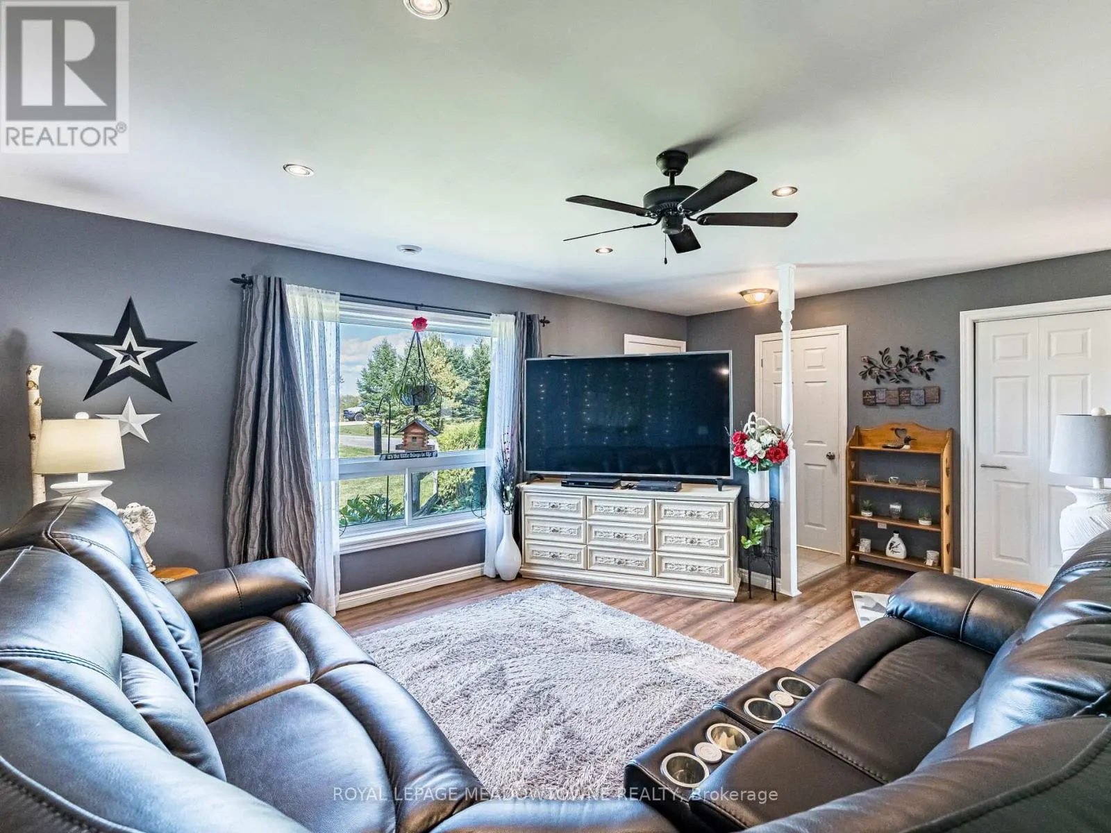 10 RD - 106790 SOUTHGATE ROAD