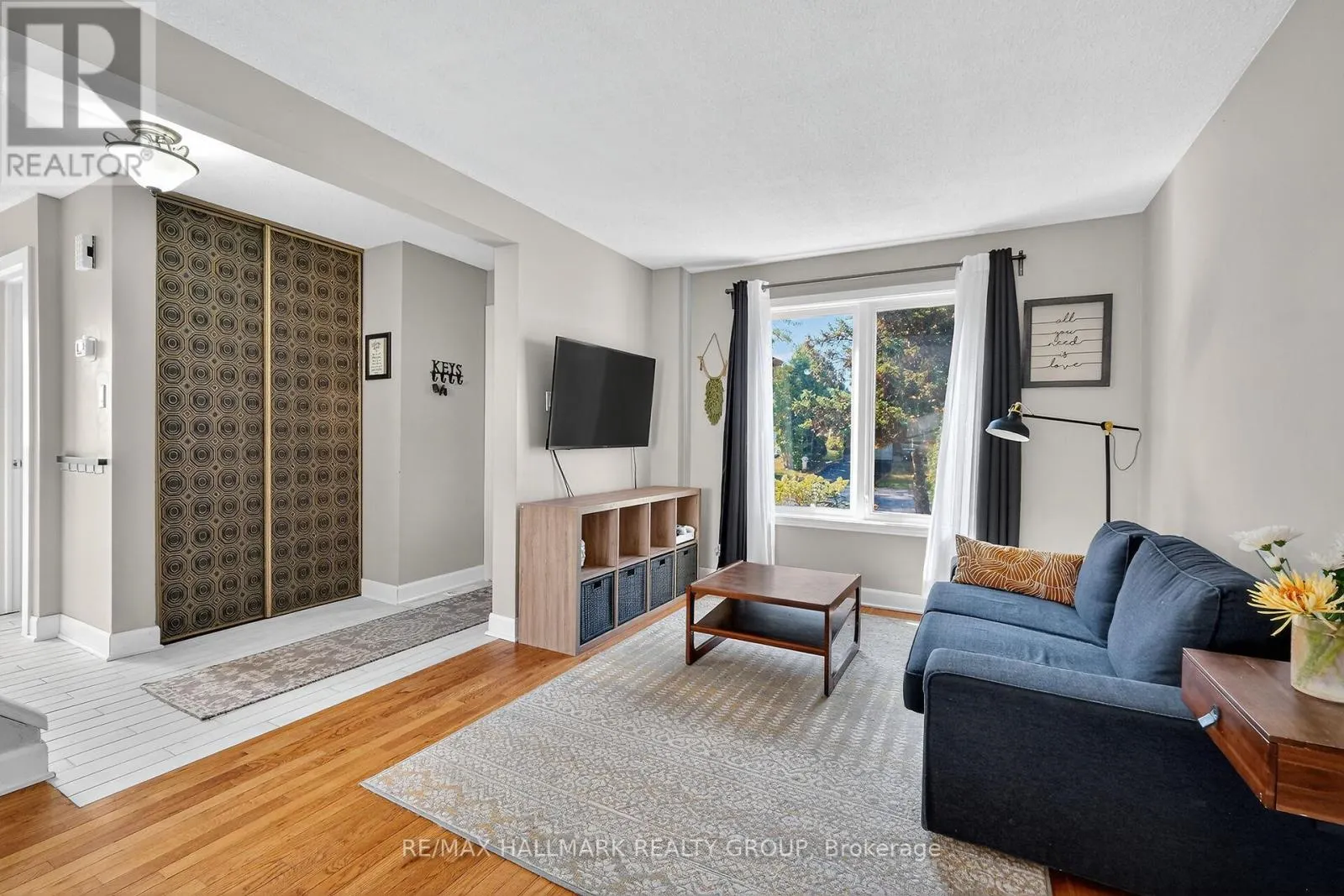 1821 BROUSSEAU CRESCENT