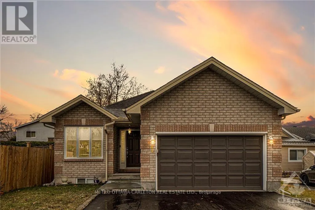 41 RED MAPLE CRESCENT