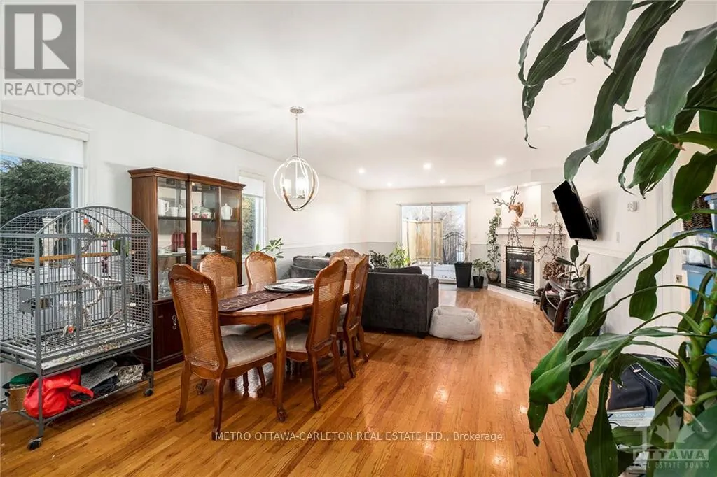 41 RED MAPLE CRESCENT