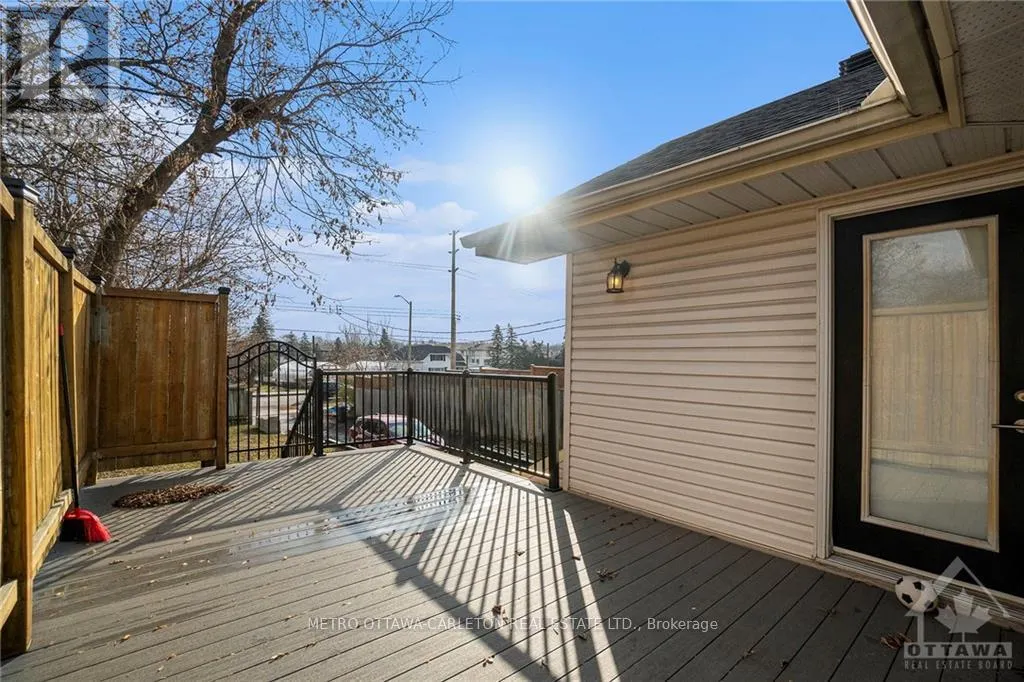 41 RED MAPLE CRESCENT