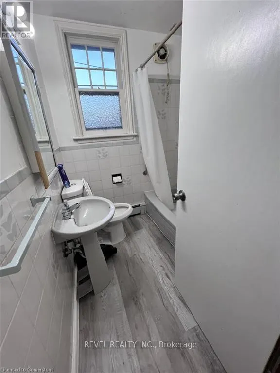 171 STONE CHURCH ROAD E