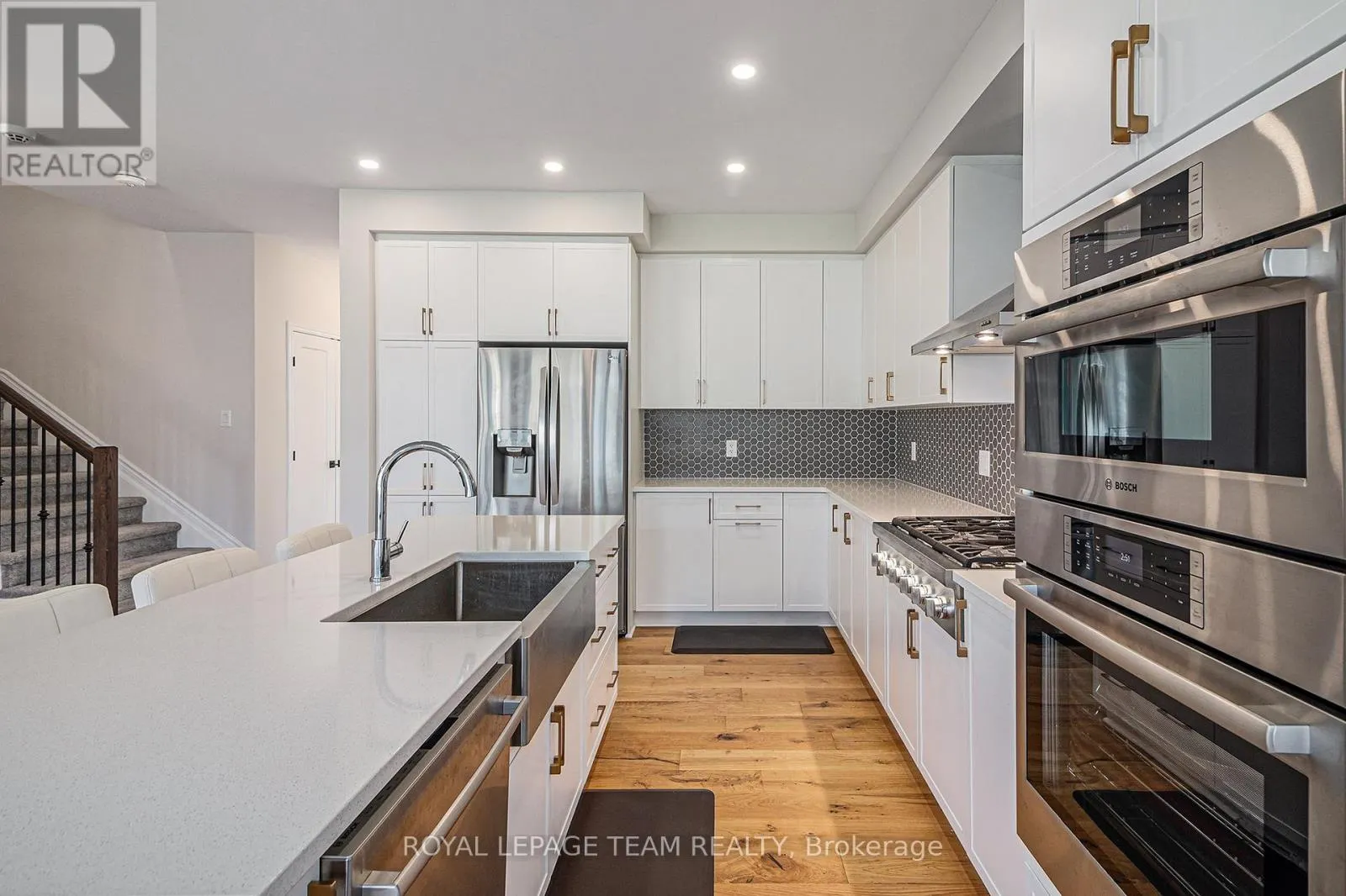 486 CENTRAL PARK BOULEVARD