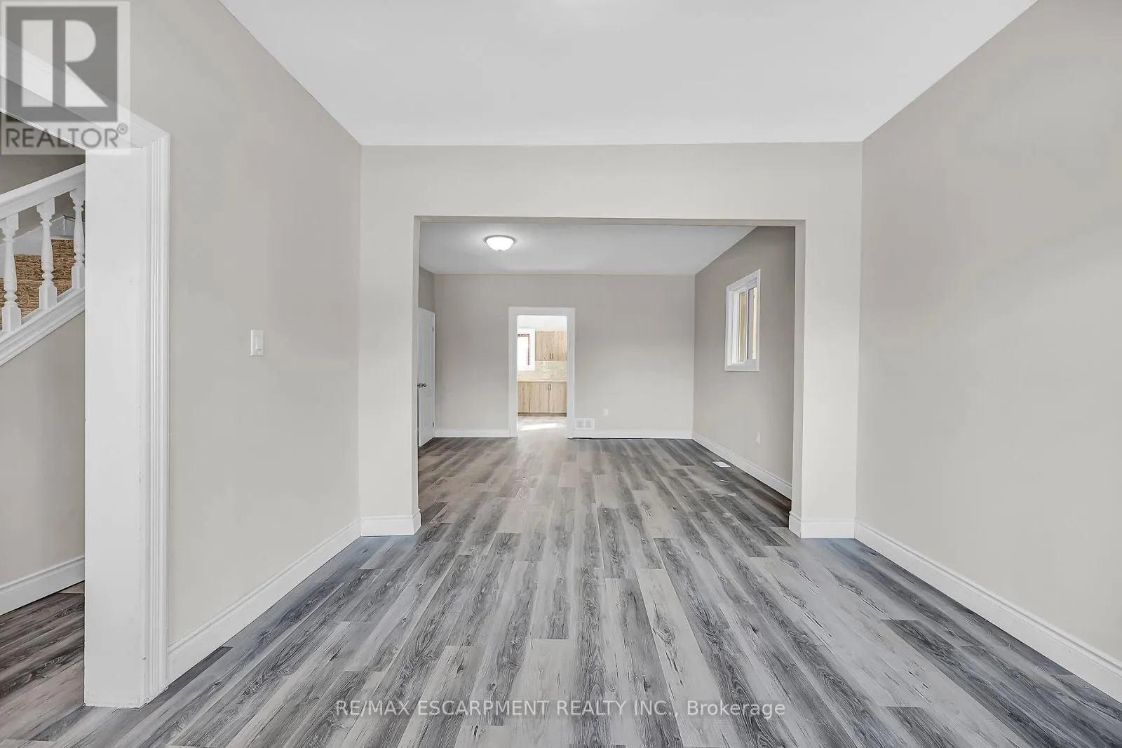 138 SANFORD AVENUE N