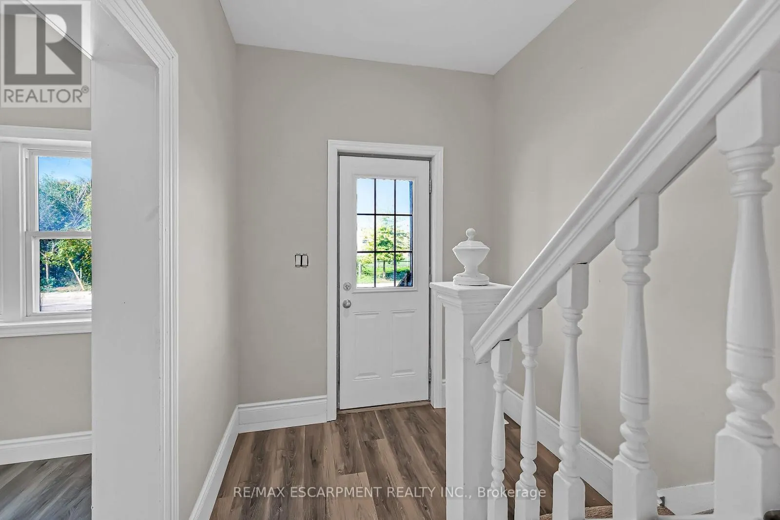138 SANFORD AVENUE N