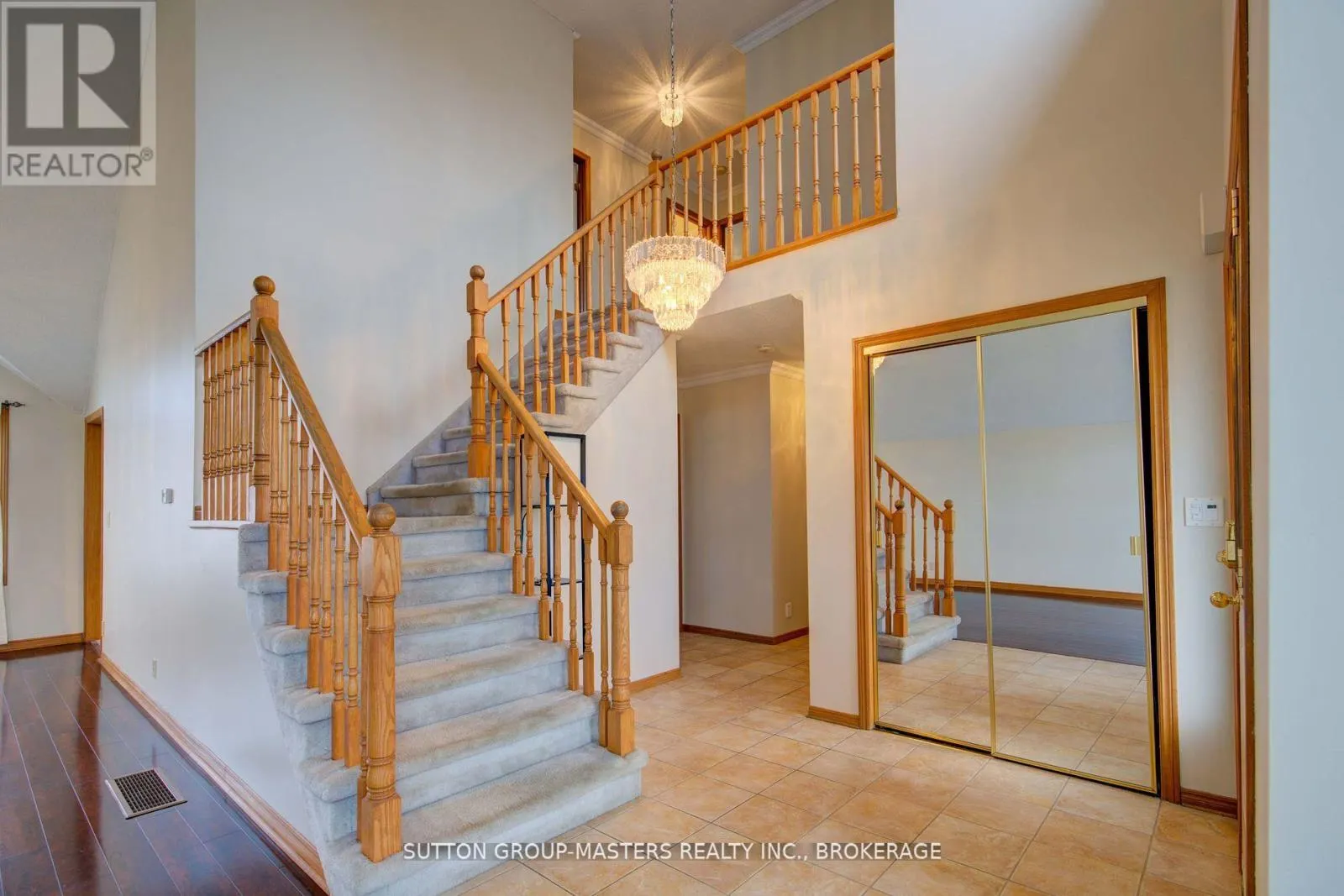 873 IRVING COURT